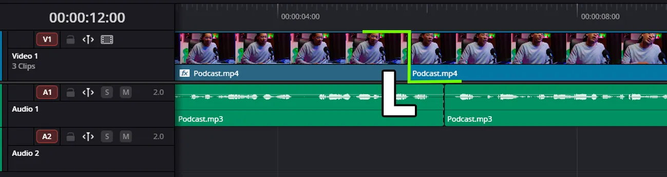 L-cut alignment on the DaVinci Resolve timeline